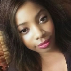 Meet your Posher, Ebony